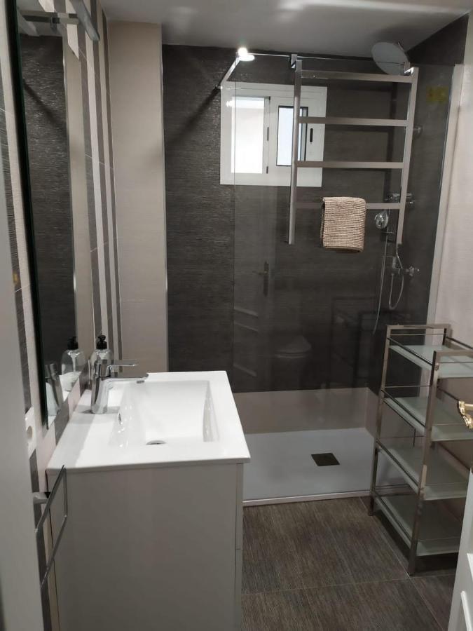 Piso Apartamento 3 Dormitorios, Aire Acondicionado เฮเรซ เด ลาฟรอนเตรา ภายนอก รูปภาพ